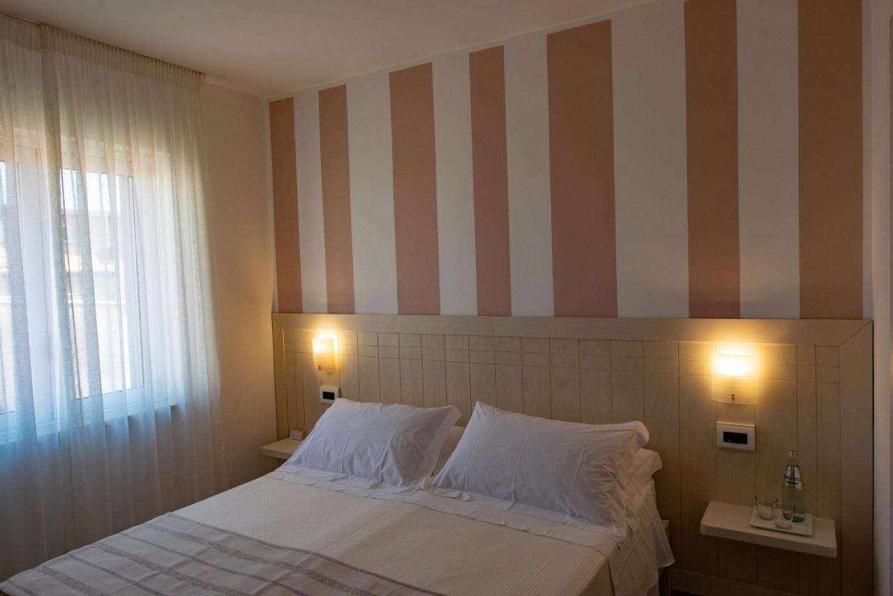 Le Camere Di Libero E Roberta Parghelia Extérieur photo