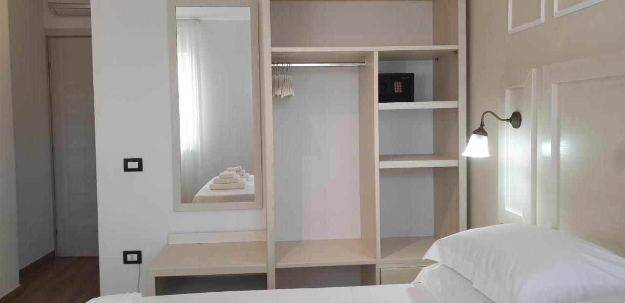 Le Camere Di Libero E Roberta Parghelia Extérieur photo