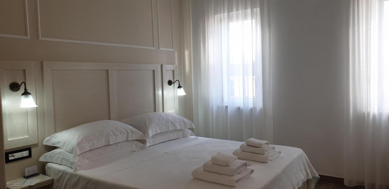 Le Camere Di Libero E Roberta Parghelia Extérieur photo